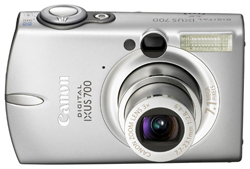 Canon DIGITAL IXUS 700