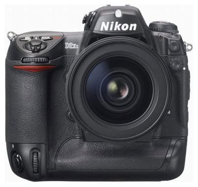 Nikon D2XS