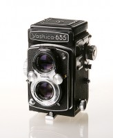 Yashica 635