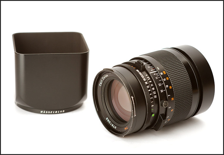 Carl Zeiss Sonnar 4/150 T* camera or lens