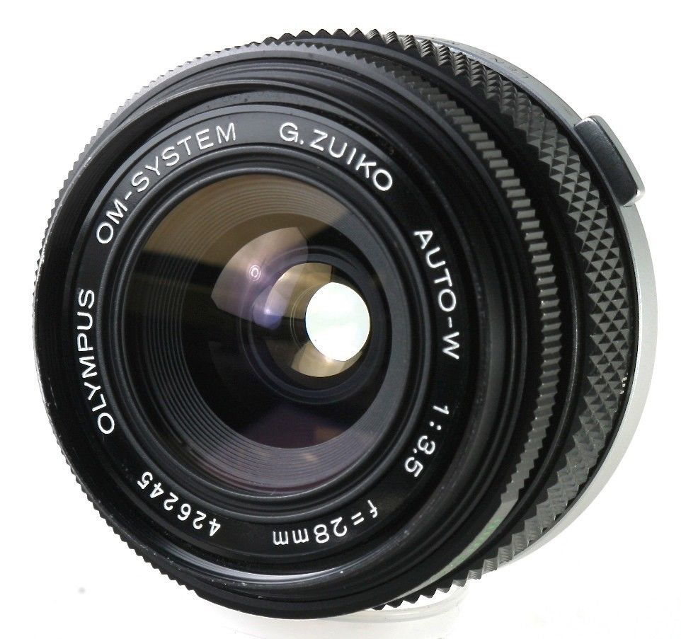 Olympus Zuiko 28mm f/3.5
