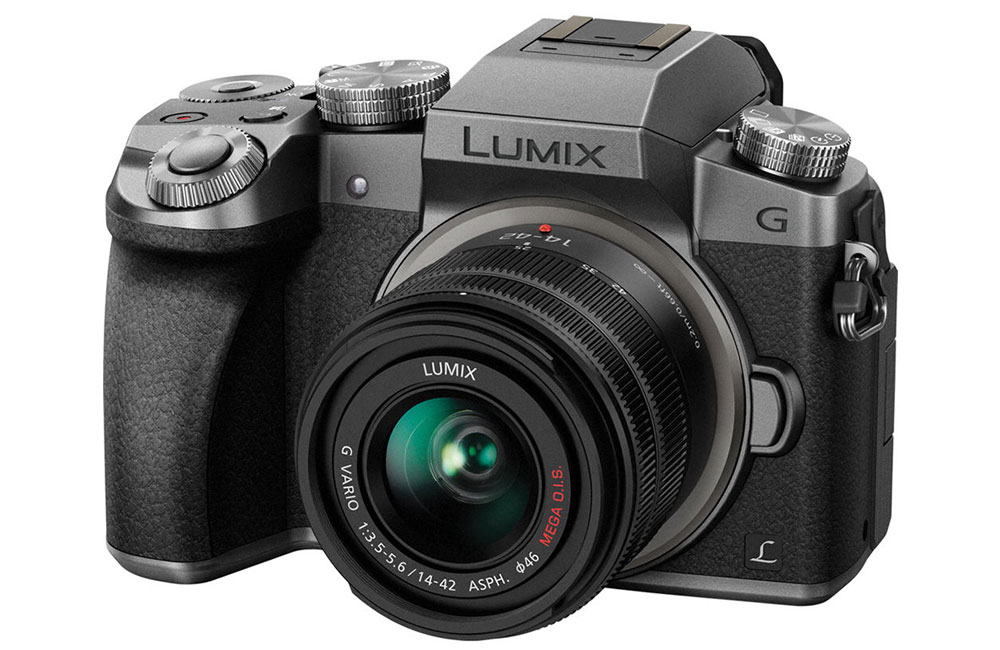 Panasonic DMC-G7 camera or lens