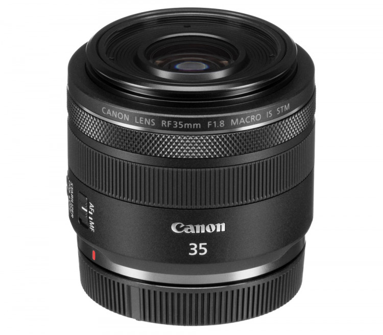 Canon RF 35mm F1.8 Macro IS STM