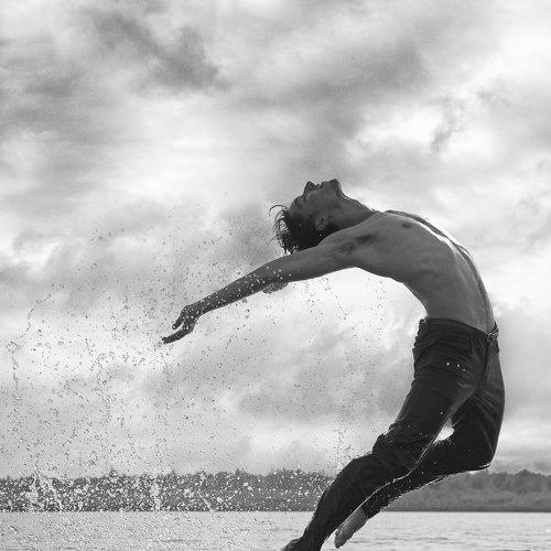 Preview Photographer\'s photo Akira Enzeru