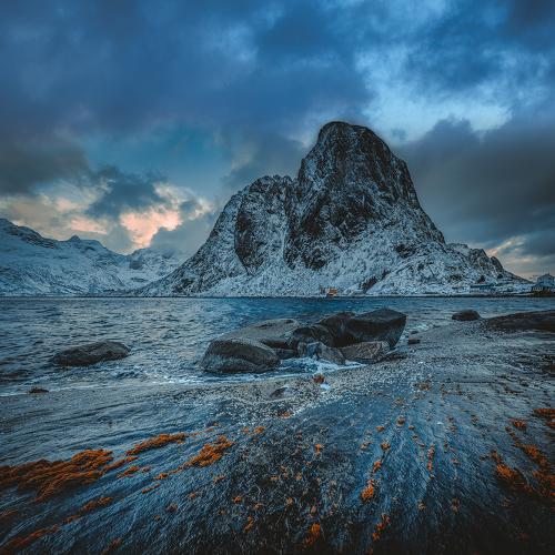 Превью фотографии фотографа Тодор Божков