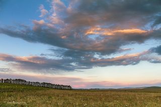 Под вечерним занавесом...