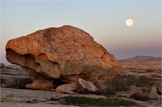 02. Полнолунье на Бектау-Ата (13.09.2011 – 6:49)