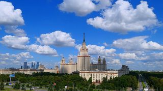 Облака, белокрылые лошадки...