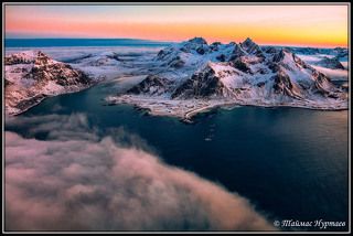 ПРОЛЕТАЯ НАД ЛАФАТЕНАМИ