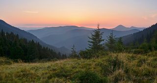 Ещё минута и взойдёт солнце