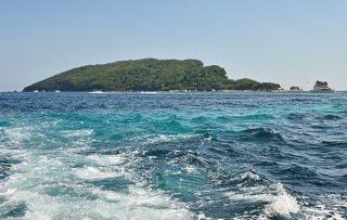 За кормой о. Святого Николы