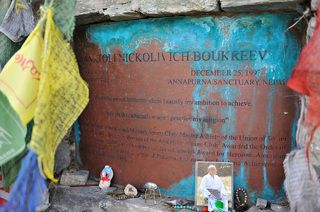 Анатолий Николаевич Букреев - казахстанский высотный альпинист. «Снежный барс» (1985). Заслуженный мастер спорта СССР (1991). Покорил 11 восьмитысячников планеты из 14, всего совершил 21 подъём на них (рекорд для СНГ). Погиб при штурме своего 12-го восьмитысячника — Аннапурны. Ему принадлежал мировой рекорд восхождений на восьмитысячники за 1 год. С 17 мая 1995 года по 17 мая 1996 года им были пройдены 5 вершин: Эверест, Дхаулагири, Манаслу, снова Эверест и Лхоцзе.