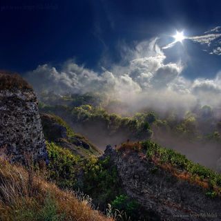 Живописные руины Хотинской крепости на рассвете, Замки крепости Украины, по следам мушкетев.