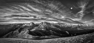 Восточный и Западный Ачешбок (Чёртовы ворота) Природный парк \