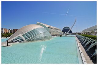 Полусфера и музей науки принца Филипа