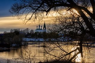 Почти что в рамке)