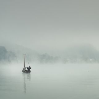 This Artwork is inspired by a poem written by Su Dongpo, a poet from the Song Dynasty. The photographer seeks to express peace and harmony that is brought to life by nature.