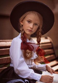 Гимназистка