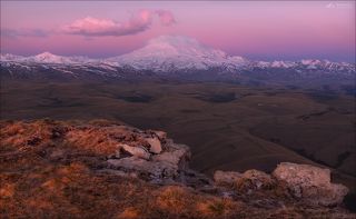 Плато Канжол, Кабардино-Балкария.
Май 2021.