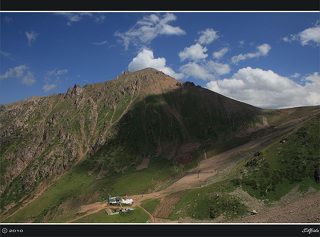 Участок лыжной трассы, который подготавливают для провидения Азиады 2011 года.