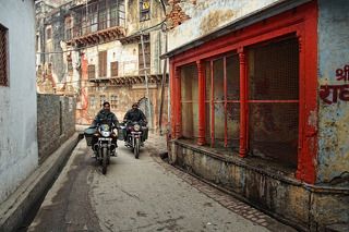 Внезапно! Вриндаван.