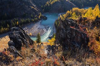А в инете пишут было здесь когда-то ледниково-подпрудное озеро.