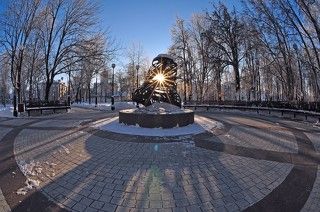 Россия.г.Псков. Сквер народовластия.Золотая набережная. Парк строителей.