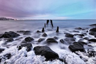 однажды пасмурным утром ...