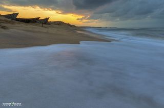 Закат на побережье Каспийского моря