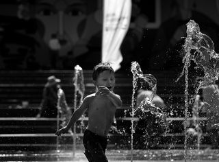 Фонтанное настроение. Знакомство