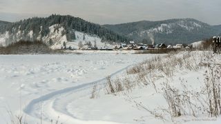 02 … так он выглядит со стороны устья Кабырзы