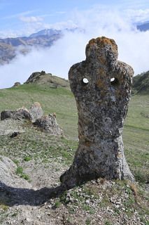 Каменное изваяние Вийлах