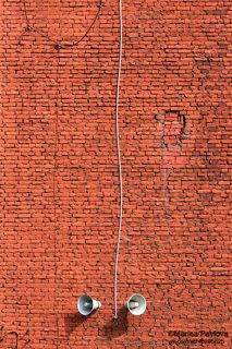 Ленинградский репродуктор. Брандмауэр дома на Васильевском острове