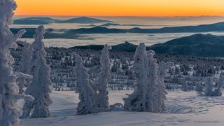 02 … и полюбоваться утренними облачными морями под ногами