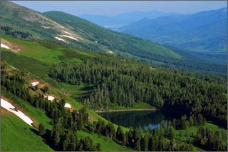 Озерцо в горах