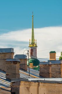 Михайловский замок. Съёмка из окна Банка.