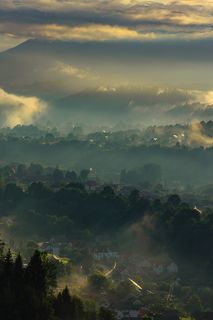 A beautiful foggy morning.