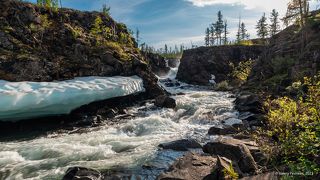 02 Здесь в июле мирно уживались зима, весна и лето