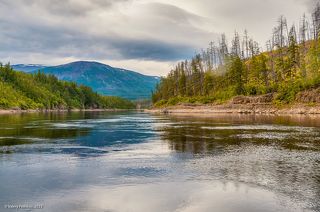 03 … в окружении скальных выходов и лиственничной тайги
