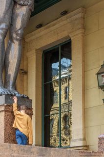 Загадываем желание у Атлантов.Эрмитаж. Миллионная улица