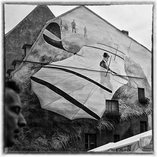 рисунок на стене