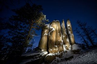 Скала Перья