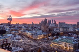 Вечер пятницы в Москве. 21.02.2025