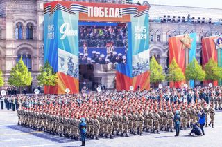 С Праздником Великой Победы!