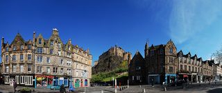 Эдинбург - сердце и древняя столица Шотландии с почти полумиллионным населением. По праву считается одним из красивейших и самых колоритных городов Соединенного Королевства. Город известен с VI века, до завоевания Шотландии англичанами был важнейшим центром этого государства, некоторое время - резиденцией королей. В Эдинбургском замке до сих пор хранятся королевские регалии Шотландии, теперь уже - атрибуты британской короны.