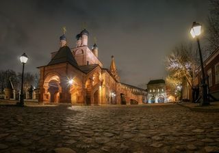 Ноябрьский вечер в Крутицком подворье