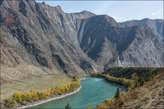 На поворотах Катуни сентябрьским днём