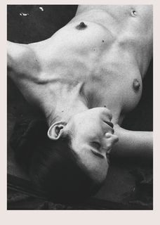 Destruction
muse _ Joanka Rosa