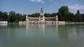Great Pond of El Retiro
