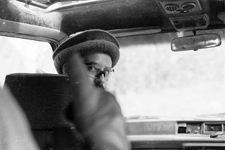 Афганский взгляд таксиста                                             

P.S. карточки отпечатаны в \